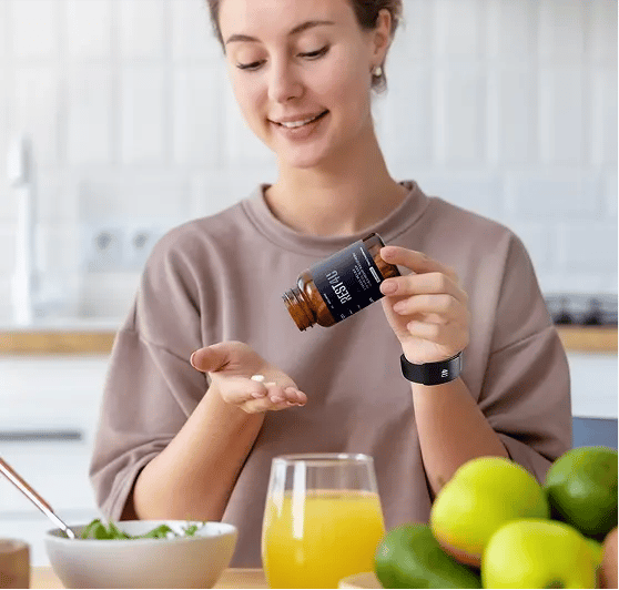 4U Wellness - Woman preparing healthy food-1