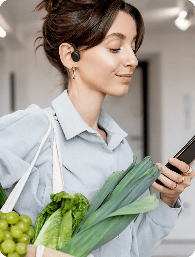 4UWellness Groove4U - woman with grocery bag