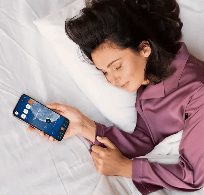 calm4U woman already calmed down in her bed