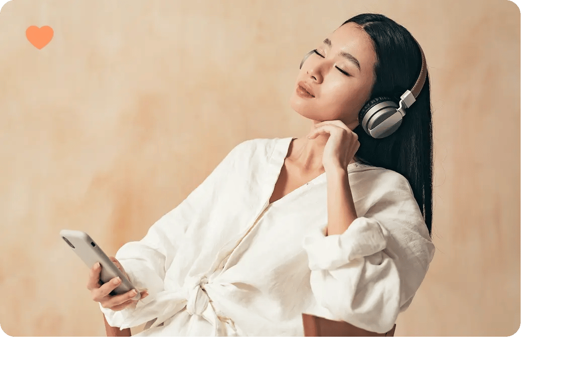 header image calm4u woman listening to music